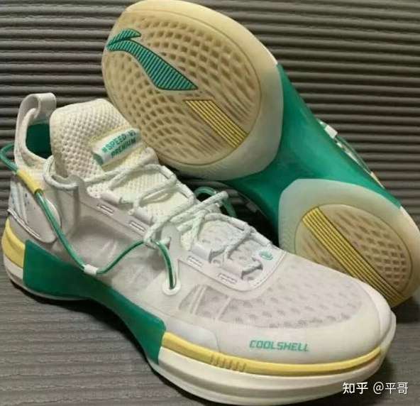 脚宽,穿比较窄的篮球鞋容易起水泡,有什么宽一点的篮球鞋推荐吗?