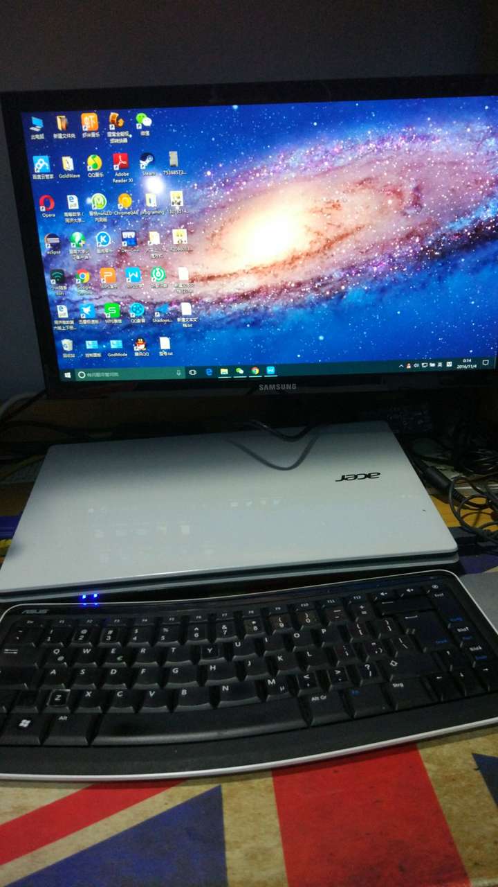 笔记本外接显示器正常_笔记本屏幕不亮 切换外接显示器后正常_宏基笔记本白屏外接显示器正常