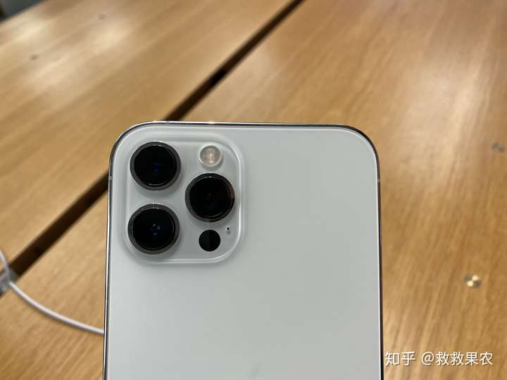 12max颜色,xsmax颜色 iphone 12pro max男生的话推荐什么颜色比较好?现在很