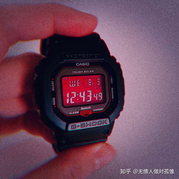 卡西欧gwb5600ar1,卡西欧gwb5600bc-1b 卡西欧gw-b5600ar-1pr是正显还是反显?