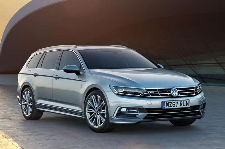 大众的passat variant?(国内应该叫蔚揽吧)