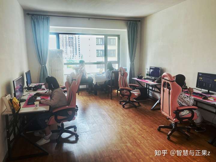 开了家陪玩工作室 不知道为啥一直招不到人?