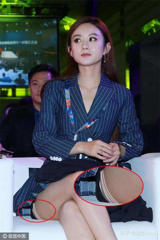 安全裤其实就是比较长一点的四角内裤,安全裤是在穿裙子的时候为了