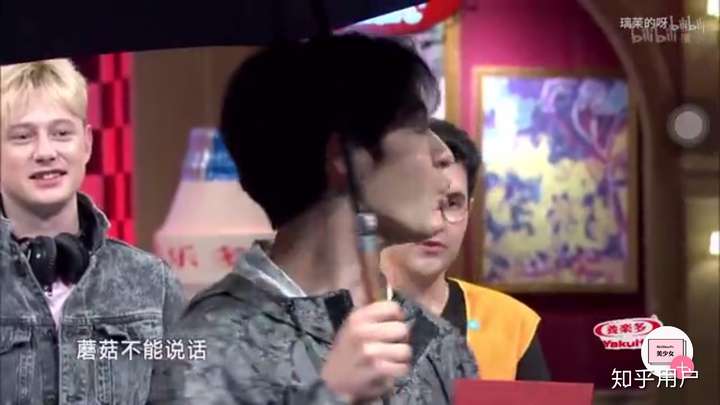 成明russell父母,成明russell 如何评价第五季《非正式会谈》英国代表成明?