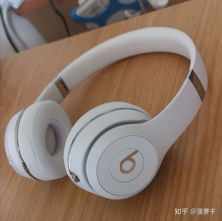 beats solo3充电器,beatssolopro beats solo3 值得买吗?