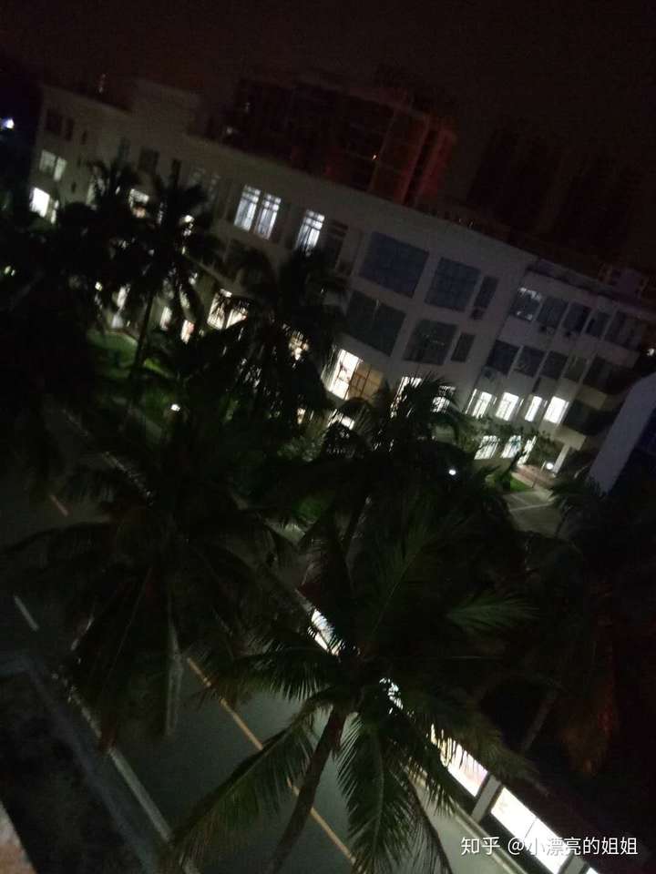 海南政法职业学院的宿舍条件如何?校区内有哪些生活设施?