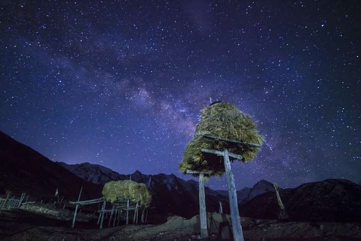 可以留下一张你拍的春天星空嘛?