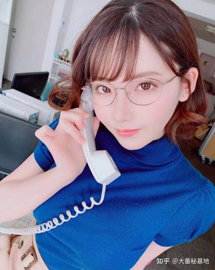 赤井美月为什么改名折原ほのか