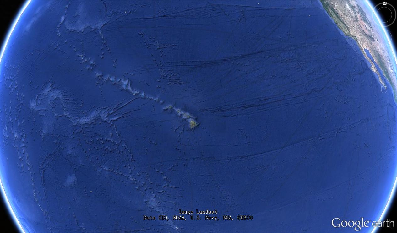 谷歌地形图上看到太平洋底有很多纵横交错的直