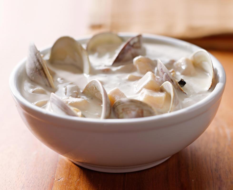 蛤蜊汤奶油蘑菇汤一般分为清汤,蔬菜汤,奶油汤和冷汤.