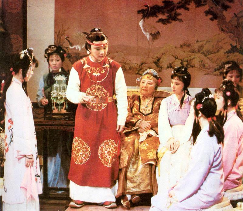 <em>为什么</em>看到新闻里中国<em>人穿</em>汉服等,没有<em>日本</em>和