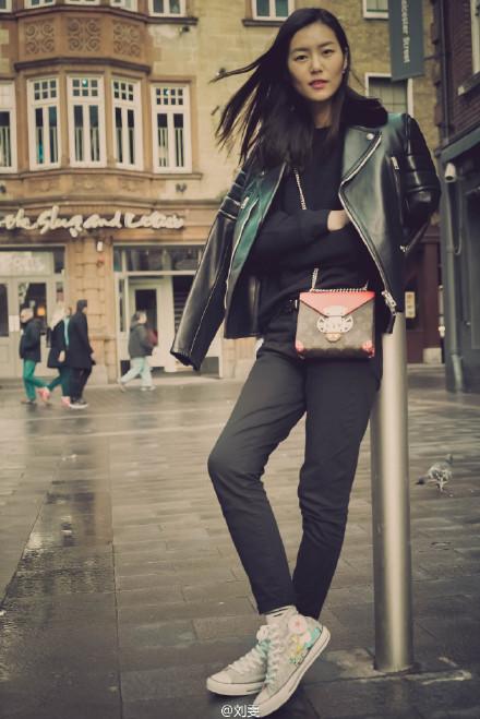 有哪些<em>适合</em>高个子<em>女生</em>的<em>服装</em>和鞋子<em>品牌</em>? - 孙