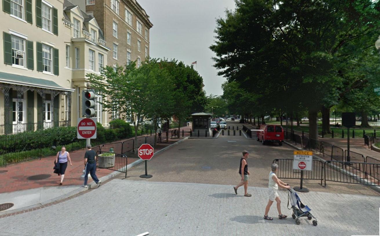 电影《惊天危机》中白宫被轻易占领,现实生活