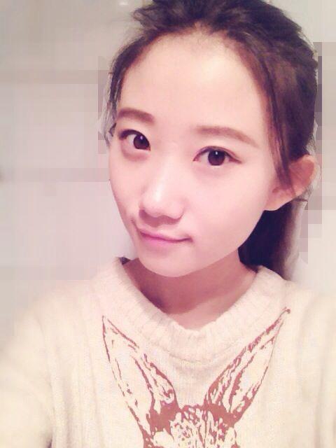 齐刘海留中分的过程中怎么才能不那么傻逼? -