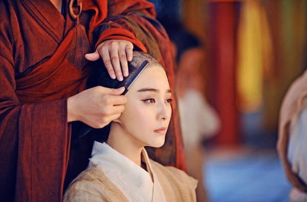 为什么有的人一失恋就要<em>剪头发</em>? - 友心人 - 知