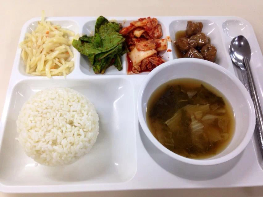 为什么韩国现在经济如此发达,逢年过节还把廉