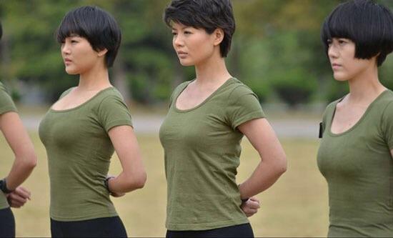 解放军女军人发内衣吗(特指文胸和<em>内裤</em>)运动背