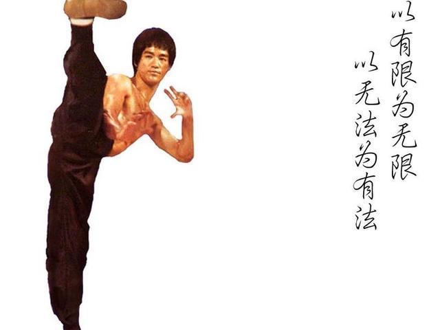 种针对武打明星排名,很多都把周比利排在第一位,而李小龙排在第二位