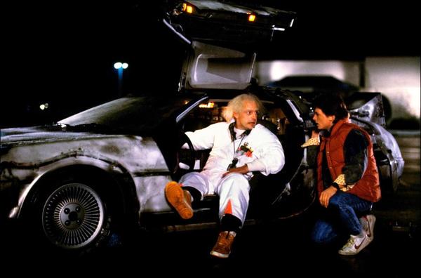 《回到未来》(back to the future)在科幻电影史上有着怎样的地位?