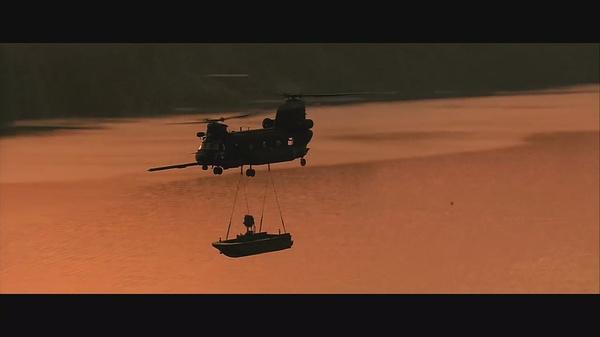 求类似于《孤独的幸存者》的电影,小队作战?