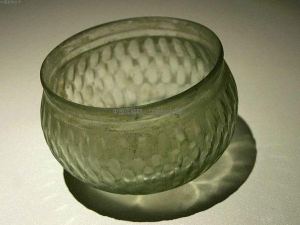 中国古代玻璃器的发展经过是怎样的?