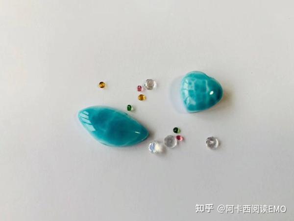 绿海纹石是天然的吗