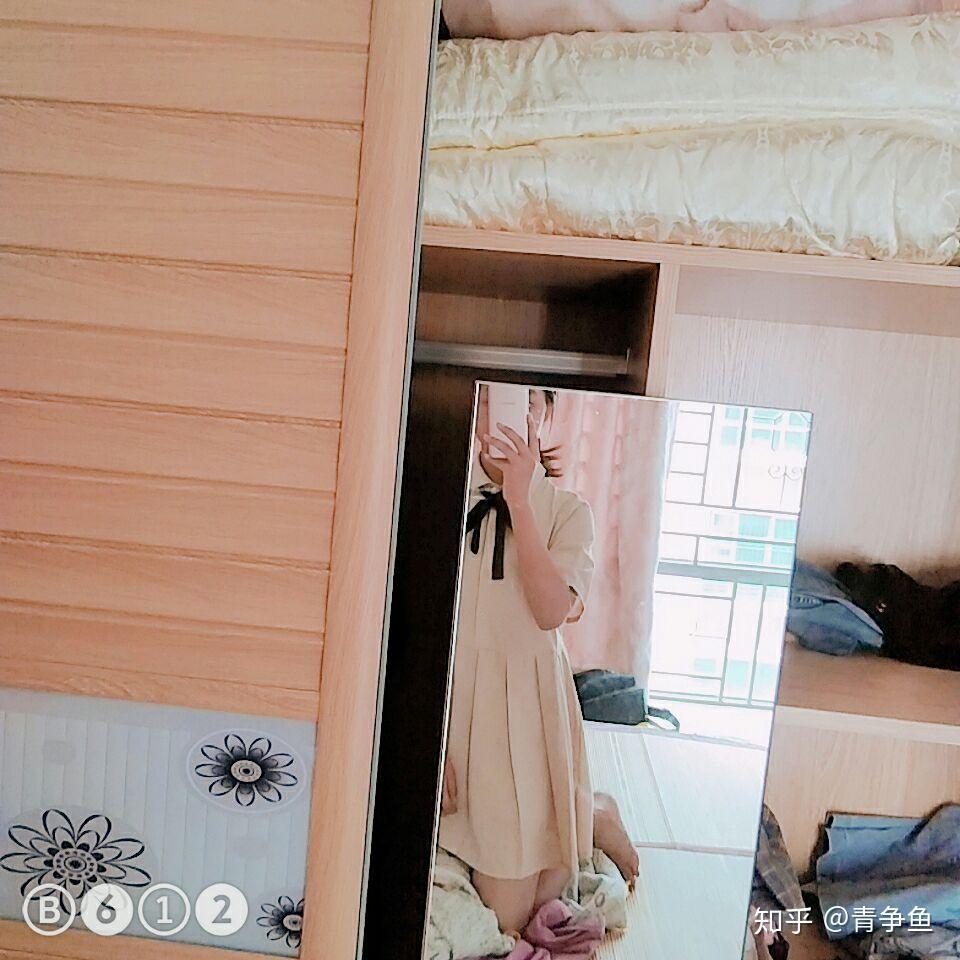 初中女生学打扮自己,学搭配穿衣?女生长发qq中背影头像图片