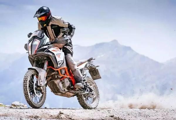 专业评测:超级大野驴 ktm 1290 super adventure r