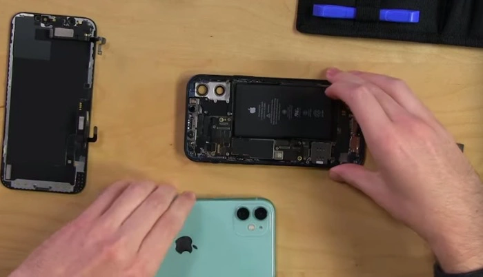 iphone12pro各个孔图解,苹果12pro各个小孔图解 iphone12和pro零件可以互换拆机之后发现了这些小秘密