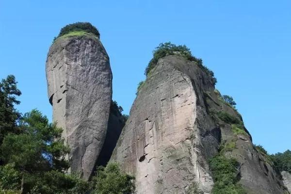 湖南秋季旅游景点推荐 崀山旅游攻略 低音号免费语音导游