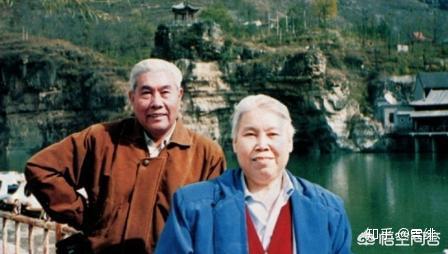 1997年,李炎因病去世,享年70岁.