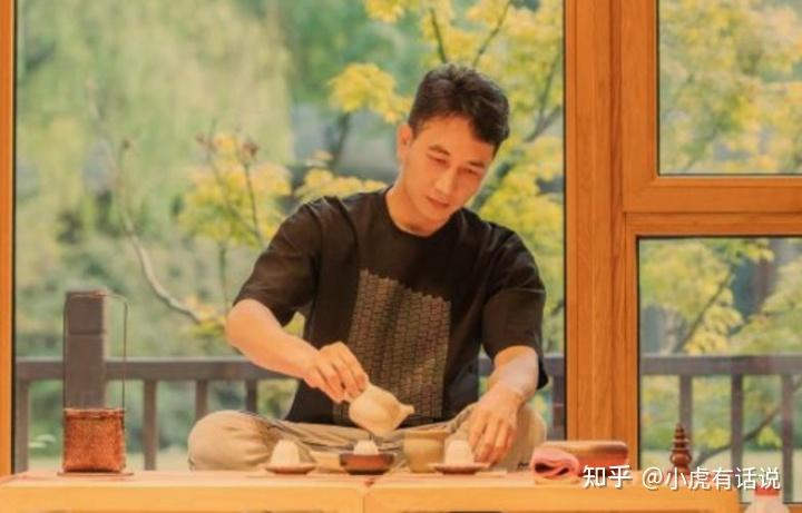 刘雯为何要替林生斌说话非要摆出一副众人皆醉唯我独醒的样子