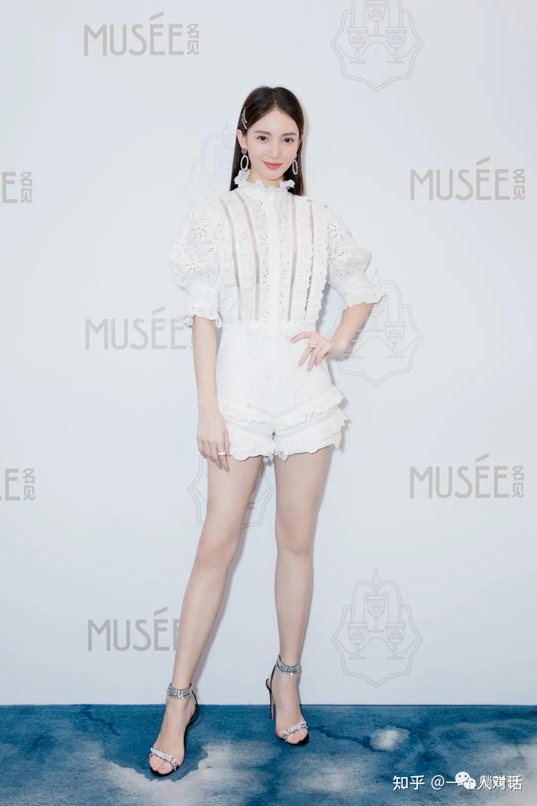 金晨美腿生图玉足原图合集