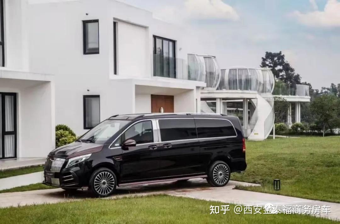 mansory迈莎锐mv600mpv里的劳斯莱斯