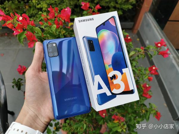 三星galaxy a31 采用6.4英寸super amoled屏幕,还配备