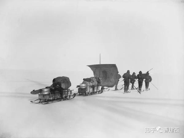 老照片珍藏3英国发现号南极探险队19011904