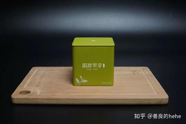 左右 湄潭翠芽(罐装 净含量:45g 零售价:78元