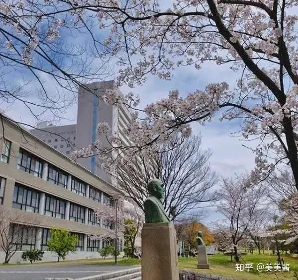 大阪大学 | 培养出全日本第一位诺贝尔奖得主的大学