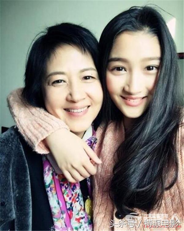 关晓彤个人资料显赫家庭背景遭扒 父母是做什么的