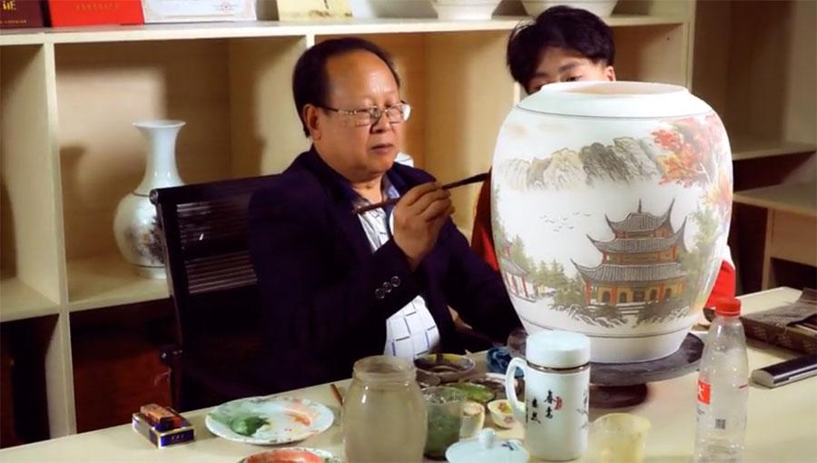 专访陶瓷大师张世杰:在传承中创新山水画艺术