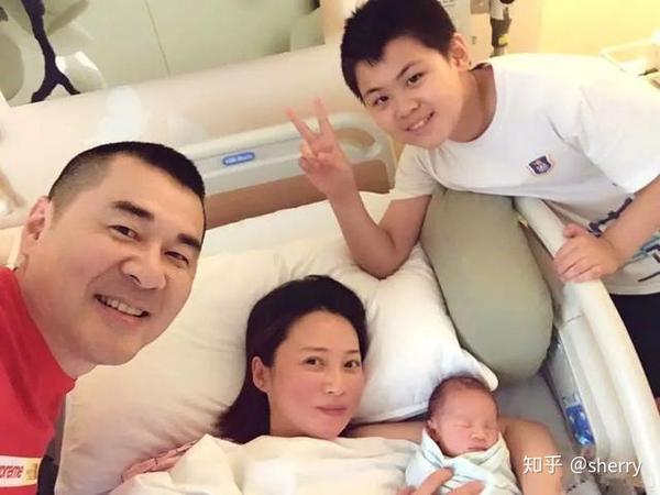 女星蒋勤勤产二胎,怀孕就该这么吃