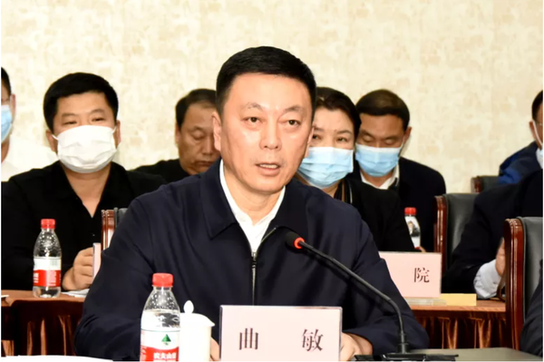 绥化市委书记曲敏:找准问题解决问题,不遮掩不回避