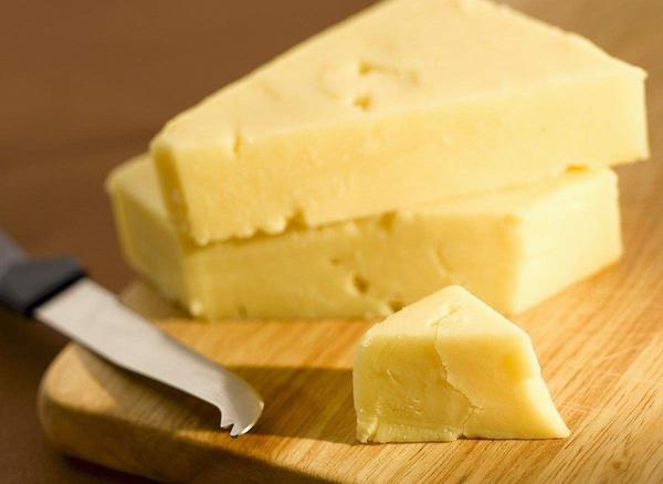切达奶酪,马苏里拉奶酪和奶油奶酪的区别是什么?