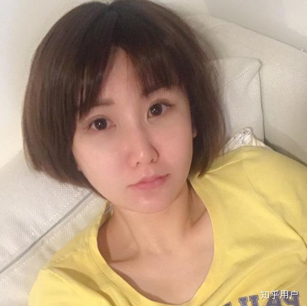2018…30岁 素颜的时候真的比较显小,不过平时都化妆.