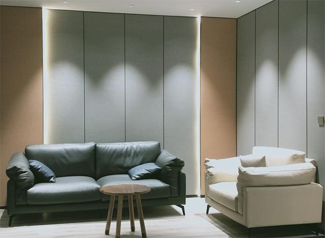 装修为了一个安静的家居环境,对于目前流行的棕榈纤维墙板的用途和