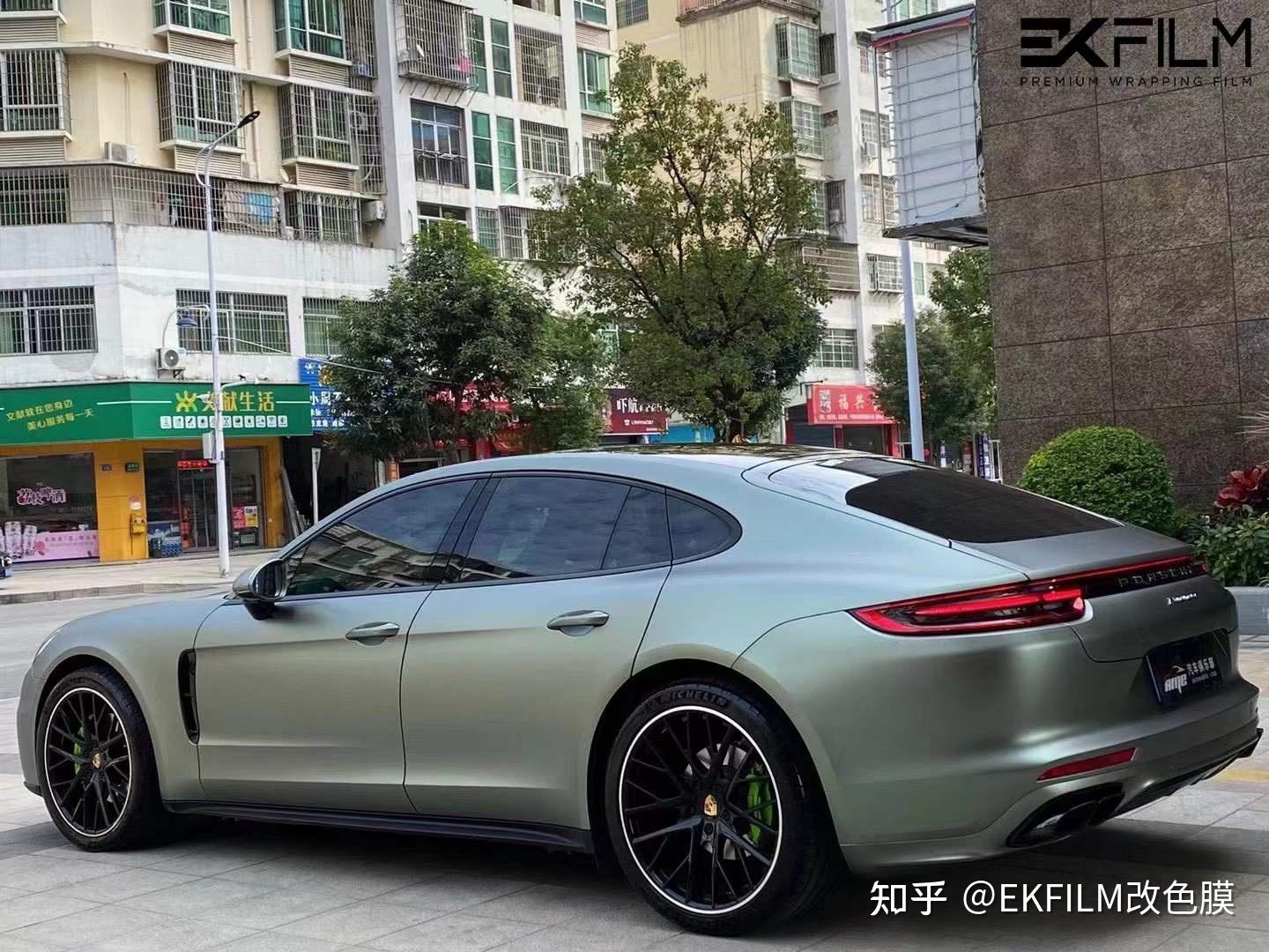 保时捷帕拉梅拉ek改色膜超亚金属灰绿