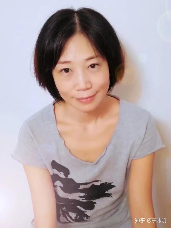 这是表哥订婚那天妈妈拍给我看的