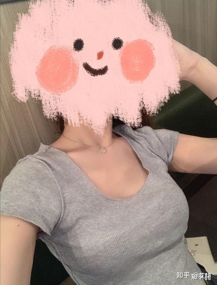 胸大的女生穿什么衣服好看