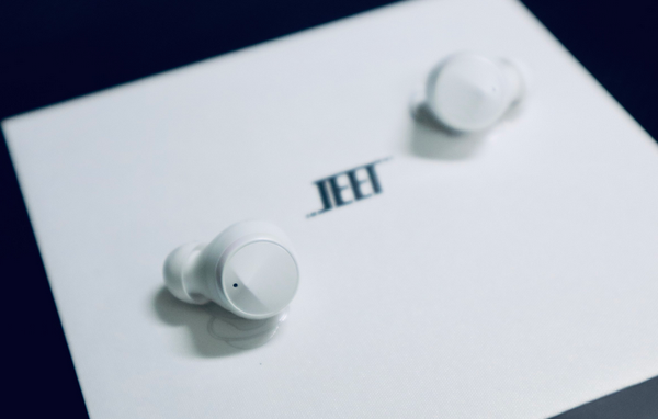 ▼ jeet air plus 真无线蓝牙耳机