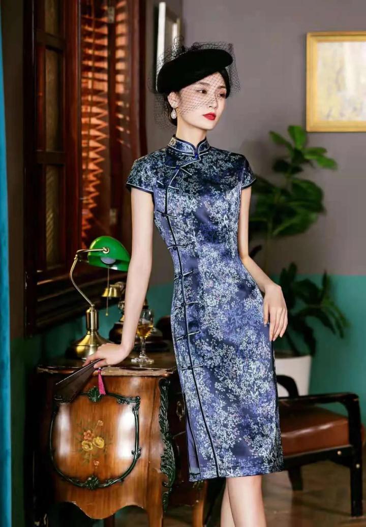 醋酸旗袍最时尚的中国让你想不到的美独领气质的中国女子旗袍